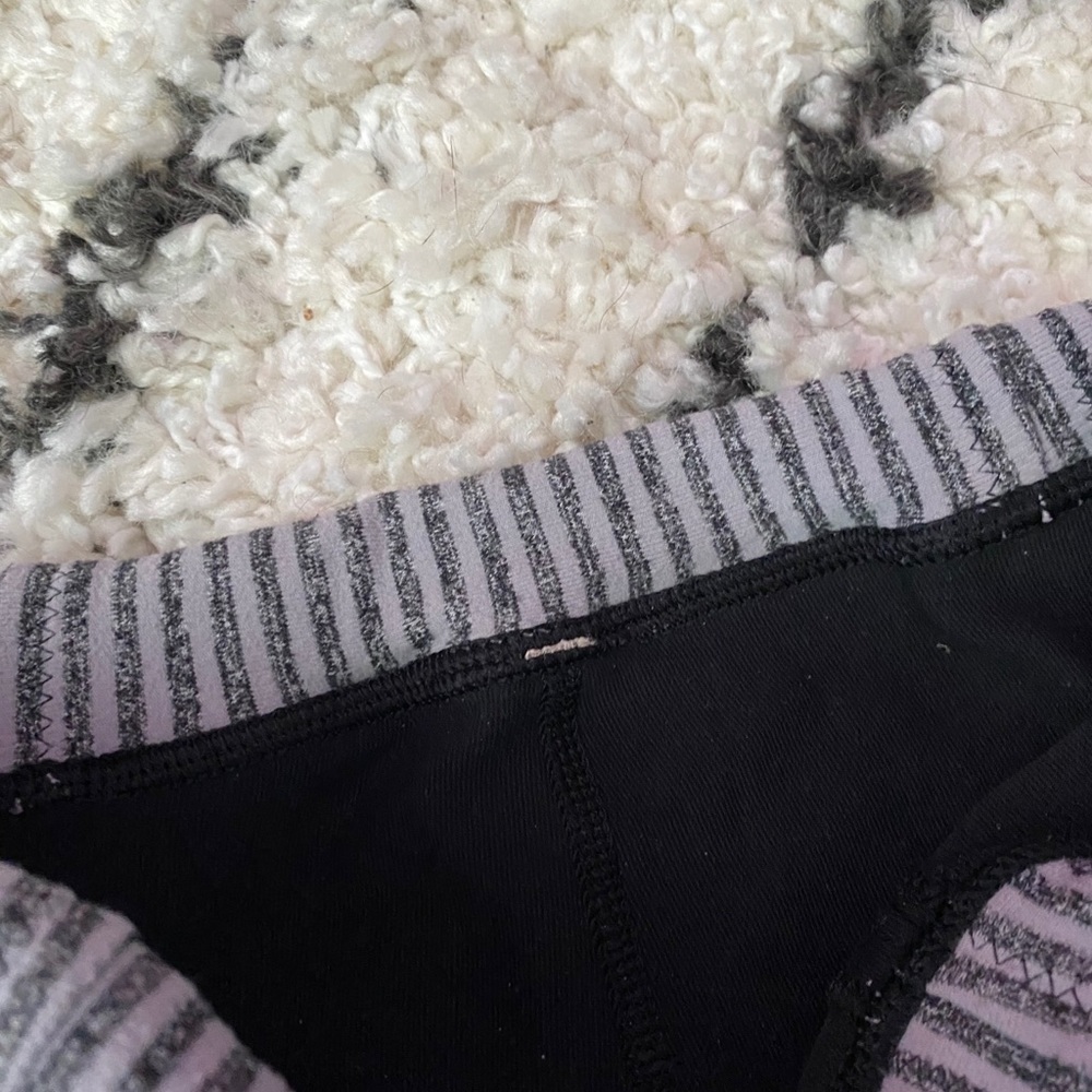 Lululemon Foldover Inversion Pants - Picture 5 of 15